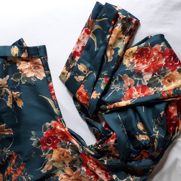Zara Floral Jumpsuit - Picture 7 of 8